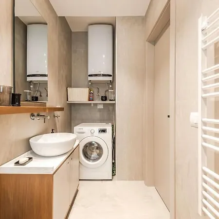 Luxury Seaview Apartment *