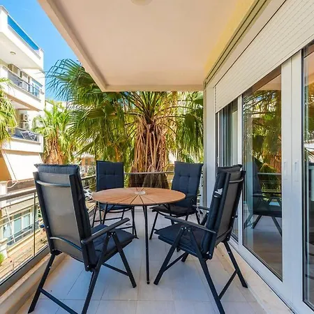 Luxury Seaview Apartment Vlore
